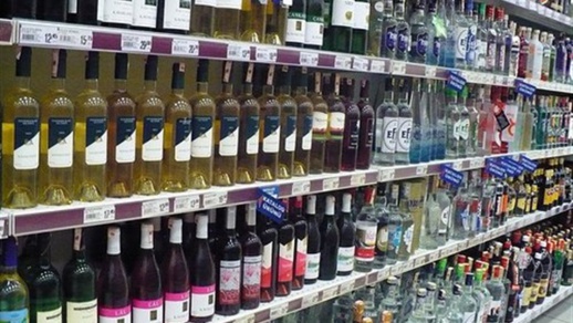 هل تم رفع الحظر القانوني عن بيع الخمور بالناظور؟.. السلطات تسمح بافتتاح أول محل للمشروبات الكحولية