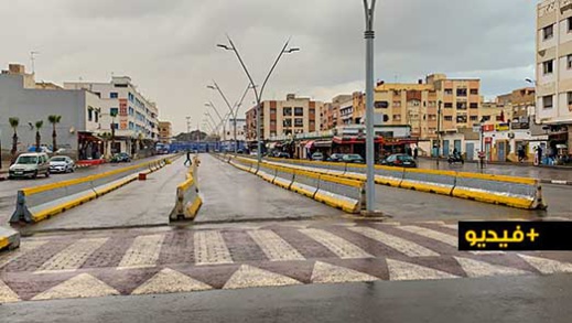 شاهدوا.. بني انصار تتحول إلى مدينة للأشباح بعد إغلاق معابر مليلية  شاهدوا.. بني انصار تتحول إلى مدينة للأشباح بعد إغلاق معابر مليلية