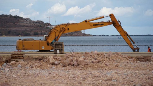 أبرزها مشروع مارينا.. زرو يقود وفدا من المهندسين والتقنيين لتفقد مشاريع جديدة بكورنيش الناظور   أبرزها مشروع مارينا.. زرو يقود وفدا من المهندسين والتقنيين لتفقد مشاريع جديدة بكورنيش الناظور