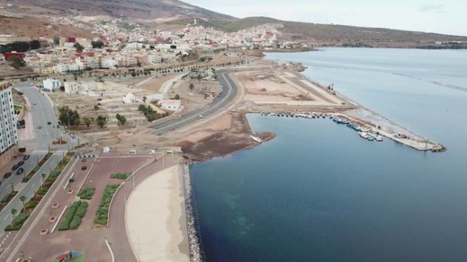  أبرزها مشروع مارينا.. زرو يقود وفدا من المهندسين والتقنيين لتفقد مشاريع جديدة بكورنيش الناظور 