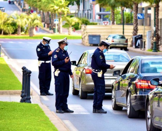 "مكافأة" لهم على جهودهم خلال أزمة كورونا.. الحموشي يصرف "منحة استثنائية" لعناصر الأمن "مكافأة" لهم على جهودهم خلال أزمة كورونا.. الحموشي يصرف "منحة استثنائية" لعناصر الأمن