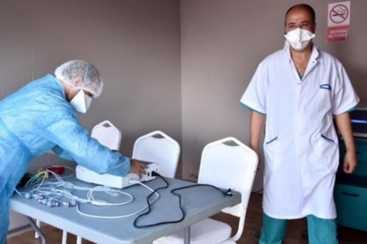 تلقيح المغاربة.. تكوين الأطر الصحية حول اللقاح وراء تأخّر انطلاق التطعيم ضد "الجائحة" تلقيح المغاربة.. تكوين الأطر الصحية حول اللقاح وراء تأخّر انطلاق التطعيم ضد "الجائحة"