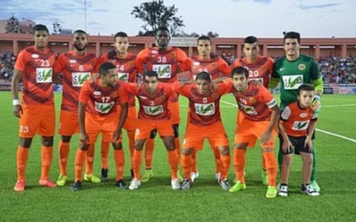 نهضة بركان يتصدّر البطولة الوطنية مؤقتا بعد فوزه على سريع وادي زم نهضة بركان يتصدّر البطولة الوطنية مؤقتا بعد فوزه على سريع وادي زم