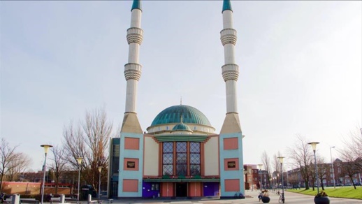 اعتداء عنصري على مسجد في "أوترخت"