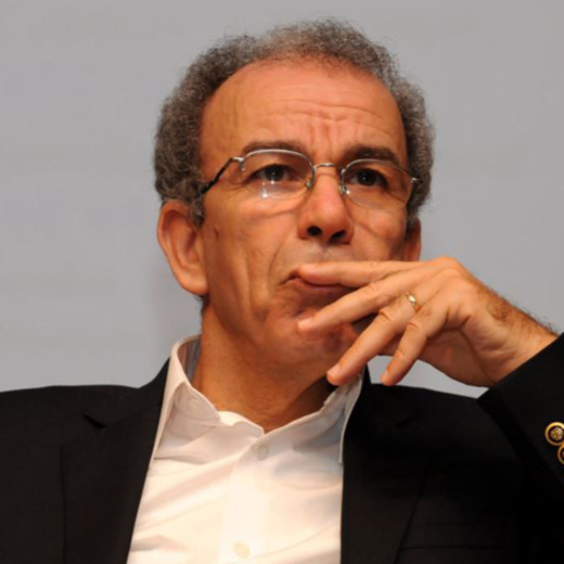 أحمد عصيـد: الإخوان والسّلفيون من أوصلوا التعليم المغربي إلى "الإفلاس" وشرعَنوا الجهل والعنف وليس إسرائيل أحمد عصيـد: الإخوان والسّلفيون من أوصلوا التعليم المغربي إلى "الإفلاس" وشرعَنوا الجهل والعنف وليس إسرائيل