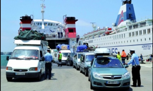 استثمارات أفراد الجالية في المغرب.. "سوسة" الرشوة والمساطر الإدارية المعقدة أهمّ العوائق استثمارات أفراد الجالية في المغرب.. "سوسة" الرشوة والمساطر الإدارية المعقدة أهمّ العوائق