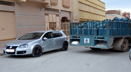 قطع فرامل شاحنة محملة بقنينات غاز البوطان تتسبب في حادثة سير قطع فرامل شاحنة محملة بقنينات غاز البوطان تتسبب في حادثة سير