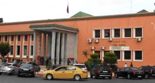 قاضي التحقيق يأمر بإغلاق الحدود في وجه رئيس جماعة ومقاولين بسبب اختلاس المال العامّ وتبديده قاضي التحقيق يأمر بإغلاق الحدود في وجه رئيس جماعة ومقاولين بسبب اختلاس المال العامّ وتبديده