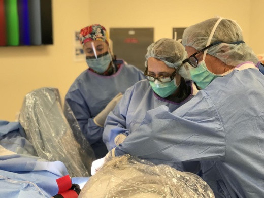 الحسيمة والدريوش يواصلان تسجيل عدد من الإصابات بكورونا الحسيمة والدريوش يواصلان تسجيل عدد من الإصابات بكورونا