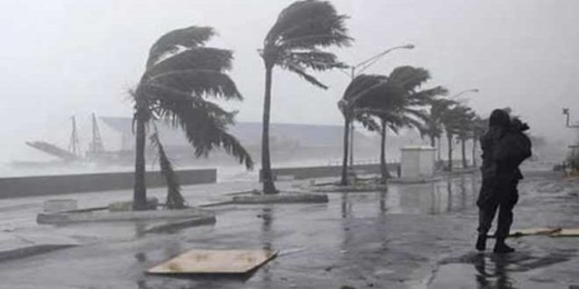 رياح قوية وأمطار رعدية مرتقبة من الأربعاء إلى الجمعة بعدد من مناطق المملكة رياح قوية وأمطار رعدية مرتقبة من الأربعاء إلى الجمعة بعدد من مناطق المملكة