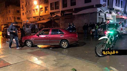 شاهدوا.. مطاردة سيارة محملة بالخمور تنتهي بحادثة سير واعتقال السائق ومرافقه بالناظور