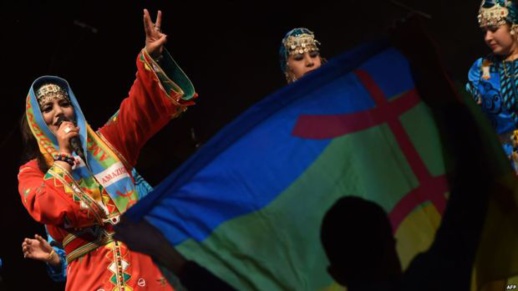 إعلان رأس السنة الأمازيغية عيدا وطنيا وعطلة مدفوعة الأجر في الجزائر إعلان رأس السنة الأمازيغية عيدا وطنيا وعطلة مدفوعة الأجر في الجزائر