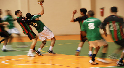 الرباط : هلاليو كرة اليد ينهزمون أمام الجيش الملكي الرباط : هلاليو كرة اليد ينهزمون أمام الجيش الملكي