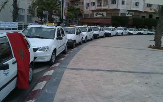 يهمّ سائقي التاكسيات بصنفيها.. مقترح قانون في البرلمان حول القطاع وهذه تفاصيله يهمّ سائقي التاكسيات بصنفيها.. مقترح قانون في البرلمان حول القطاع وهذه تفاصيله