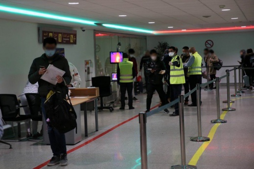 طلبة الجزائر العالقون في المغرب.. السلطات تطالبهم بدفع الكلفة قبل ترحيلهم طلبة الجزائر العالقون في المغرب.. السلطات تطالبهم بدفع الكلفة قبل ترحيلهم