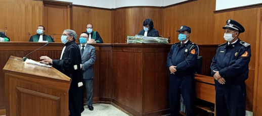 ابتدائية الناظور توزع 80 شهرا من الحبس على مروجين للمخدرات ابتدائية الناظور توزع 80 شهرا من الحبس على مروجين للمخدرات