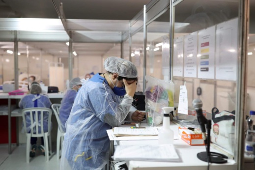 تسجيل إصابات مؤكدة بكورونا يرفع الحصيلة الإجمالية بالناظور إلى 4610 حالة تسجيل إصابات مؤكدة بكورونا يرفع الحصيلة الإجمالية بالناظور إلى 4610 حالة