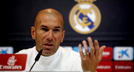 إصابة مدرب ريال مدريد زين الدين زيدان بفيروس كورونا إصابة مدرب ريال مدريد زين الدين زيدان بفيروس كورونا