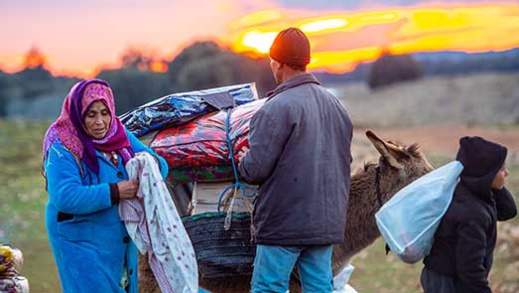 جمعية التعاون بلا حدود بشراكة مع جمعية الإخوة زعيتر تنظم النسخة الثانية من قافلة الشتاء الإنسانية جمعية التعاون بلا حدود بشراكة مع جمعية الإخوة زعيتر تنظم النسخة الثانية من قافلة الشتاء الإنسانية