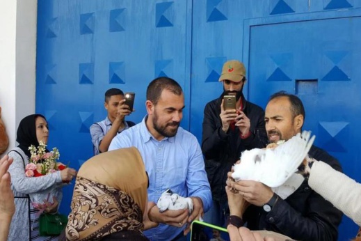 حقوقيون يدعون إلى العدول عن قرار ترحيل الزفزافي ومن معه