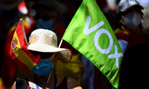 تويتر يوقف حساب حزب فوكس الإسباني بعد تغريدة "عنصرية" ضد المسلمين تويتر يوقف حساب حزب فوكس الإسباني بعد تغريدة "عنصرية" ضد المسلمين