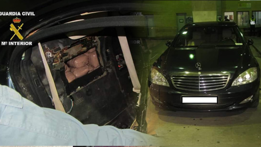 إلقاء القبض على اسباني حاول تهريب كمية مهمة من الحشيش إلقاء القبض على اسباني حاول تهريب كمية مهمة من الحشيش