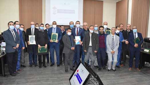 لربط المسؤولية بالمحاسبة.. توقيع ميثاق التعاقد الداخلي بين أكاديمية ومديريات التعليم يجهة الشرق لربط المسؤولية بالمحاسبة.. توقيع ميثاق التعاقد الداخلي بين أكاديمية ومديريات التعليم يجهة الشرق