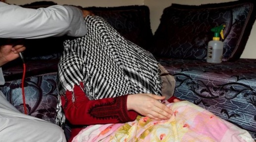 الشرطة تعتقل "فقيه" قتل فتاة عشرينية بعد أن اغتصبها بوحشية خلال حصة للرقية الشرعية الشرطة تعتقل "فقيه" قتل فتاة عشرينية بعد أن اغتصبها بوحشية خلال حصة للرقية الشرعية