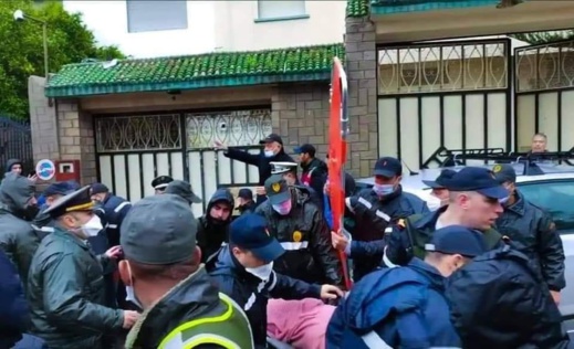 اعتقال مالك معمل "المقبرة الجماعية" في طنجة اعتقال مالك معمل "المقبرة الجماعية" في طنجة