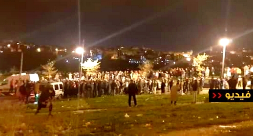 شاهدوا.. سلطات طنجة تشرع في دفن ضحايا المعمل السري تحت جنح الظلام شاهدوا.. سلطات طنجة تشرع في دفن ضحايا المعمل السري تحت جنح الظلام