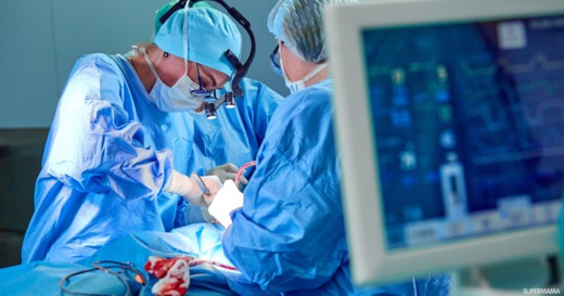 وفاة 15 شخصا بعد إصابتهم بمرض غامض يسبب تقيؤ الدم وفاة 15 شخصا بعد إصابتهم بمرض غامض يسبب تقيؤ الدم