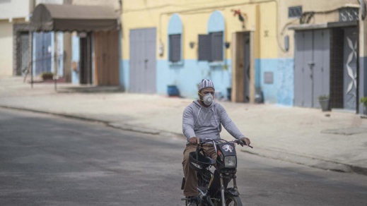 بعد تعليق الرحلات الجوية.. الحكومة تفصح حول إمكانية العودة إلى الحجر الصحي بعد تعليق الرحلات الجوية.. الحكومة تفصح حول إمكانية العودة إلى الحجر الصحي