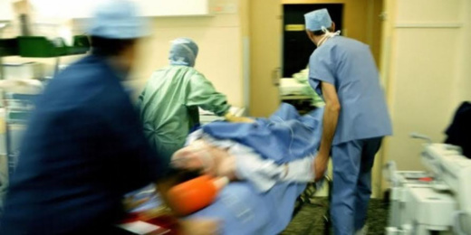 الوزير المستقيل الرميد يدخل مستشفى محمد السادس الوزير المستقيل الرميد يدخل مستشفى محمد السادس