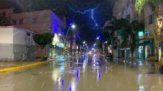 أمطار رعدية قوية بالناظور وعدد من المناطق الأخرى ابتداء من اليوم  أمطار رعدية قوية بالناظور وعدد من المناطق الأخرى ابتداء من اليوم