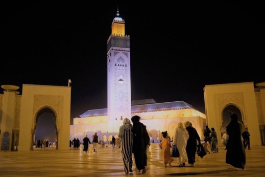 تمديد التدابير الاحترازية يثير قلق المواطنين بخصوص صلاة التراويح