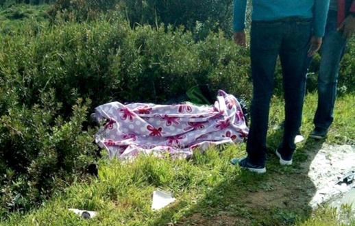 كاميرا مثبتة بسيارة ترصد حادثة سير مروعة خلفت مصرع شخص على الفور بطنجة كاميرا مثبتة بسيارة ترصد حادثة سير مروعة خلفت مصرع شخص على الفور بطنجة