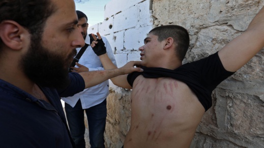 جنرالات الجزائر يتورطون في اعتداءات جنسية داخل المعتقلات جنرالات الجزائر يتورطون في اعتداءات جنسية داخل المعتقلات