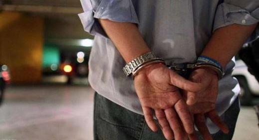 السجن لمدير وكالة بنكية بالناظور اختلس أموال الزبناء لعلاج والده 