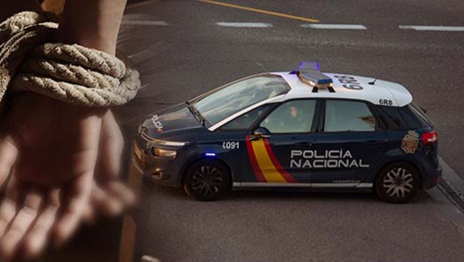 مغربي وعشيقته الإسبانية يختطفان مواطنا سويديا ويطلبان الفدية مغربي وعشيقته الإسبانية يختطفان مواطنا سويديا ويطلبان الفدية