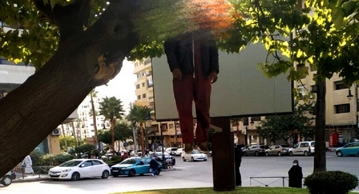 هذه حقيقة تداول شريط فيديو يوثق انتحار أستاذ متعاقد شنقا بالشارع العام