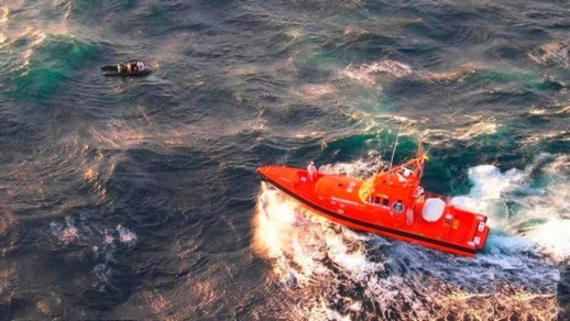 انقاذ مهاجرين أبحروا من الريف في قارب و3 درجات مائية