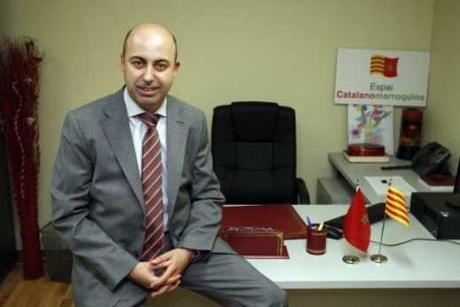 المخابرات الإسبانية تطرد مغربيا من كاتالونيا. اتهمته بالتخابر مع جهات أجنبية المخابرات الإسبانية تطرد مغربيا من كاتالونيا. اتهمته بالتخابر مع جهات أجنبية
