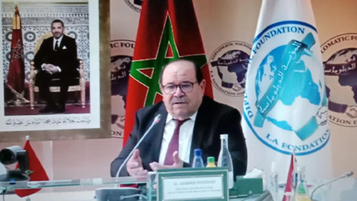 بحضور سفراء معتمدين.. بوصوف يستعرض إيجابيات الهجرة وأهمية حوار الأديان