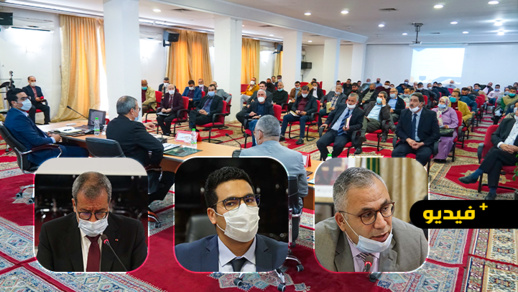 عامل إقليم الناظور يترأس لقاء تواصليا حول مقتضيات نظام المساهمة المهنية الموحدة عامل إقليم الناظور يترأس لقاء تواصليا حول مقتضيات نظام المساهمة المهنية الموحدة