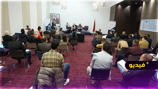 متخصصون يقارعون موضوع حرية الرأي والتعبير والحق في التجمع والتظاهر السلميين بالناظور متخصصون يقارعون موضوع حرية الرأي والتعبير والحق في التجمع والتظاهر السلميين بالناظور