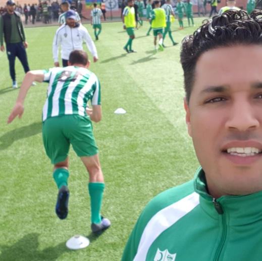 بمناسبة دخوله القفص الذهبي.. ناظورسيتي تهنئ الإطار الرياضي مراد "الأندلسي" الإدريسي بمناسبة دخوله القفص الذهبي.. ناظورسيتي تهنئ الإطار الرياضي مراد "الأندلسي" الإدريسي