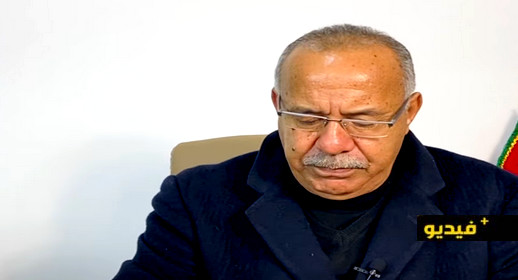شاهدوا.. الكوميسير المثير للجدل عبد القادر الخراز يثير غضب أفراد الجالية بتصريح مثير شاهدوا.. الكوميسير المثير للجدل عبد القادر الخراز يثير غضب أفراد الجالية بتصريح مثير