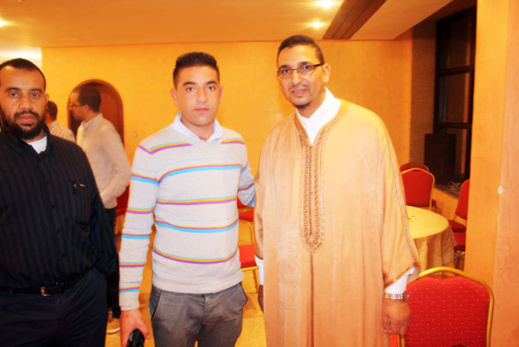 أبو حفص لناظورسيتي: افتعال مشكل بين الأمازيغية والإسلام أمر مدبر بِلَيْل أبو حفص لناظورسيتي: افتعال مشكل بين الأمازيغية والإسلام أمر مدبر بِلَيْل