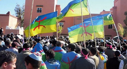 أعلام أمازيغية بـ "موازين" تستنفر المصالح الأمنية وتَجُرّ رافعيها الى الاعتقال أعلام أمازيغية بـ "موازين" تستنفر المصالح الأمنية وتَجُرّ رافعيها الى الاعتقال