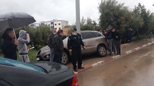 يوم مشؤوم بطريق أزغنغان.. بعد غرق حافلة للنقل الحضري، اصطدام 4 سيارات في حادثة سير بسبب رداءة الطريق يوم مشؤوم بطريق أزغنغان.. بعد غرق حافلة للنقل الحضري، اصطدام 4 سيارات في حادثة سير بسبب رداءة الطريق